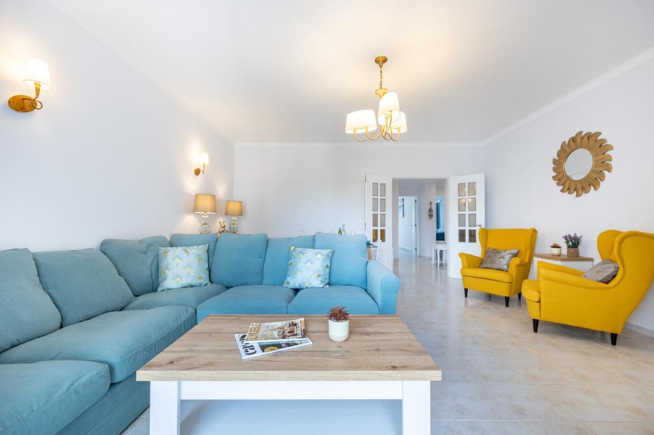 Stylish Seashore Apartment Lagos